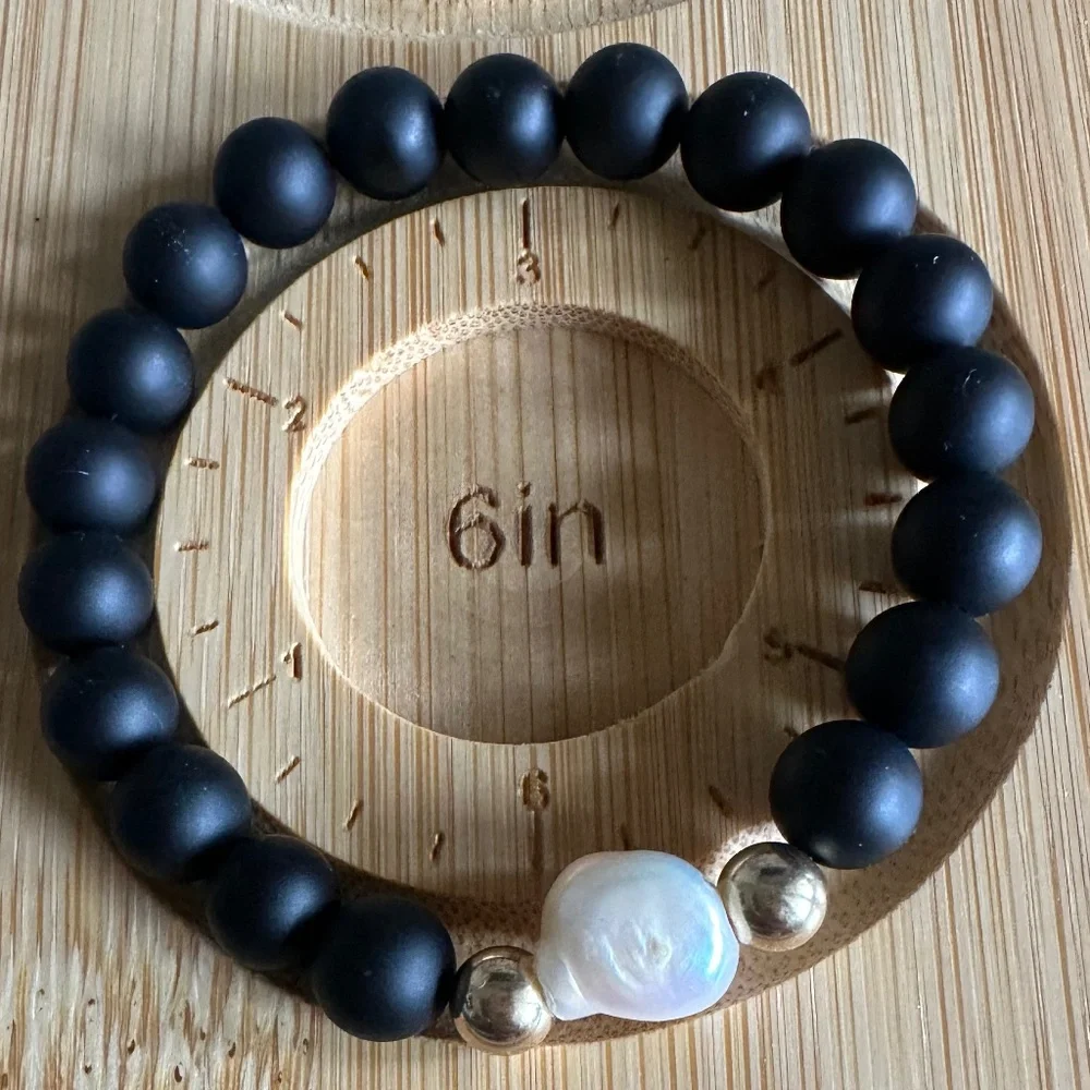 Matte Onyx Beaded Bracelet Black Gold Natural Pearl Stretch 6” Luxe Minimal